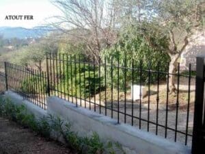 Fabrication de clotures pour jardins en fer forgé  à Cabasse dans le Var